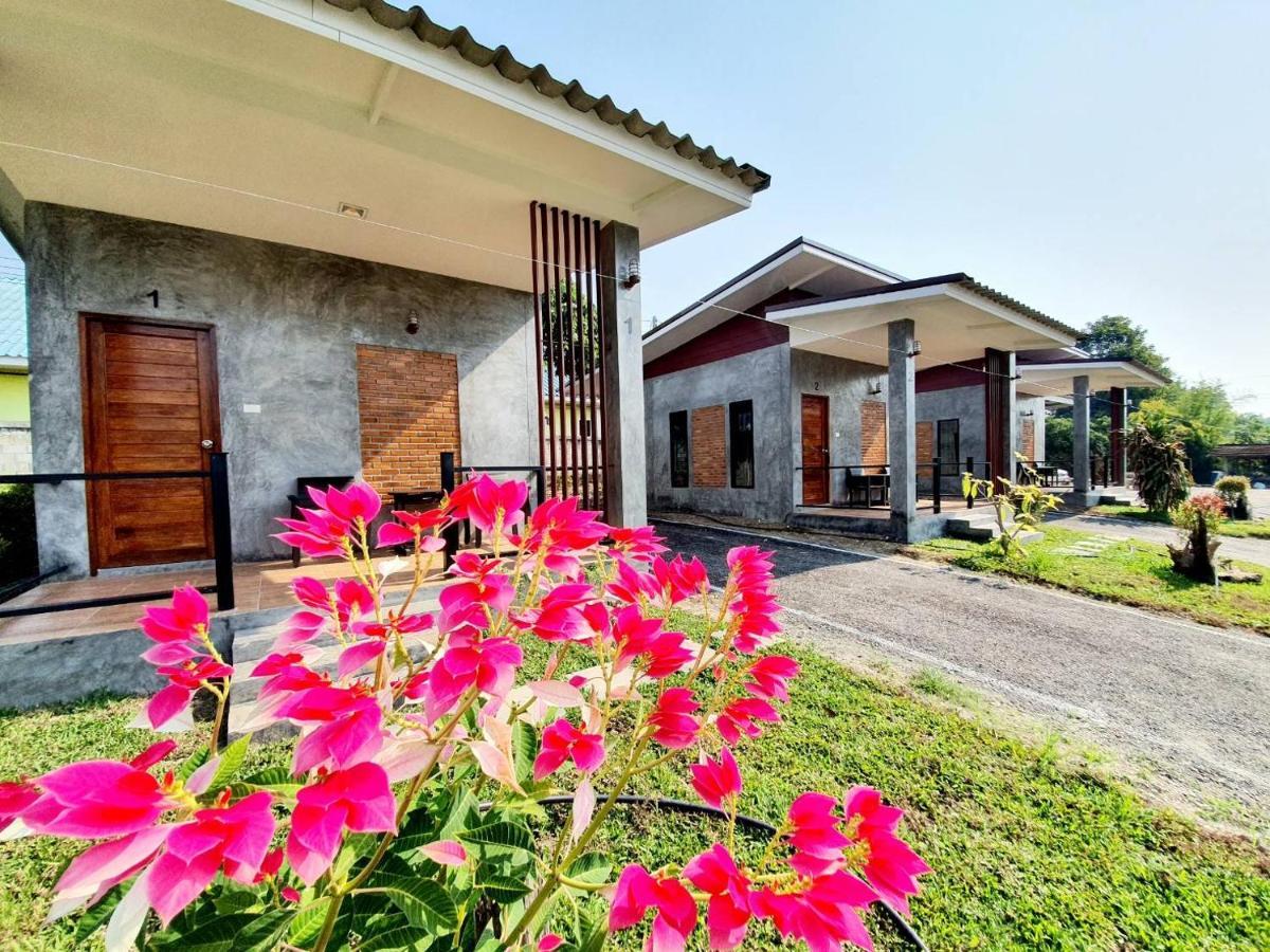 B-Tel Chomthong Resort Chiang Mai Чом Тонг Екстериор снимка