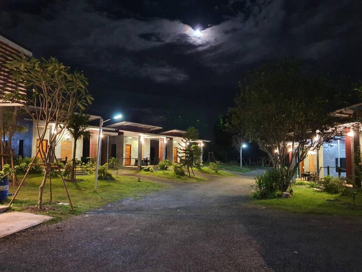 B-Tel Chomthong Resort Chiang Mai Чом Тонг Екстериор снимка
